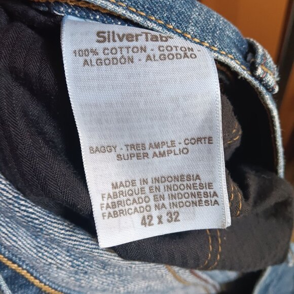 Vtg 42x32 Levis Jeans Silvertab 90s Y2K Baggy Fit Skater Denim Jeans Loose - Picture 9 of 9